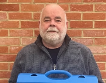 From cardboard box to Blue Box